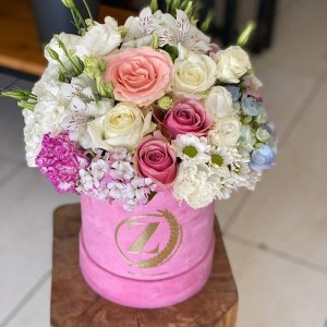 Mini süet kutuda kır çiçekleri 1