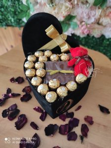 Çikolatalı Kalpli Kutu